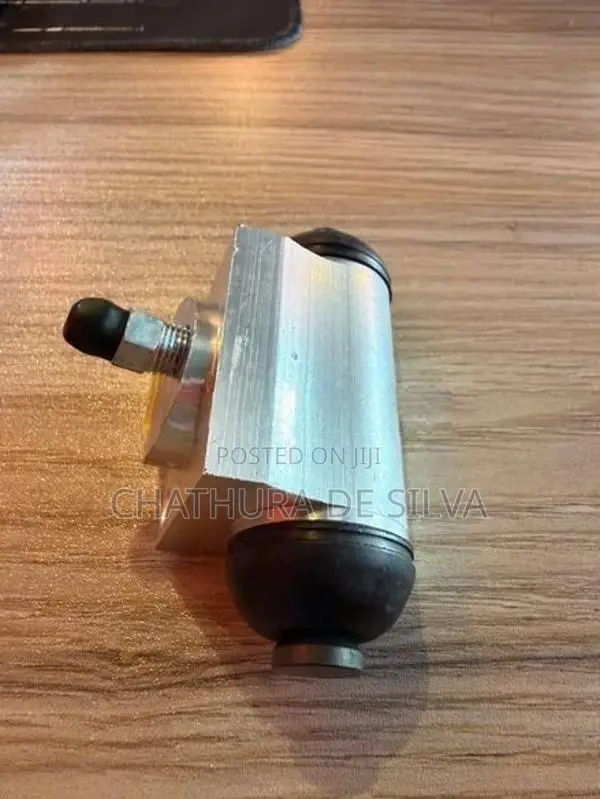 Revo Brake Cylinder Rear