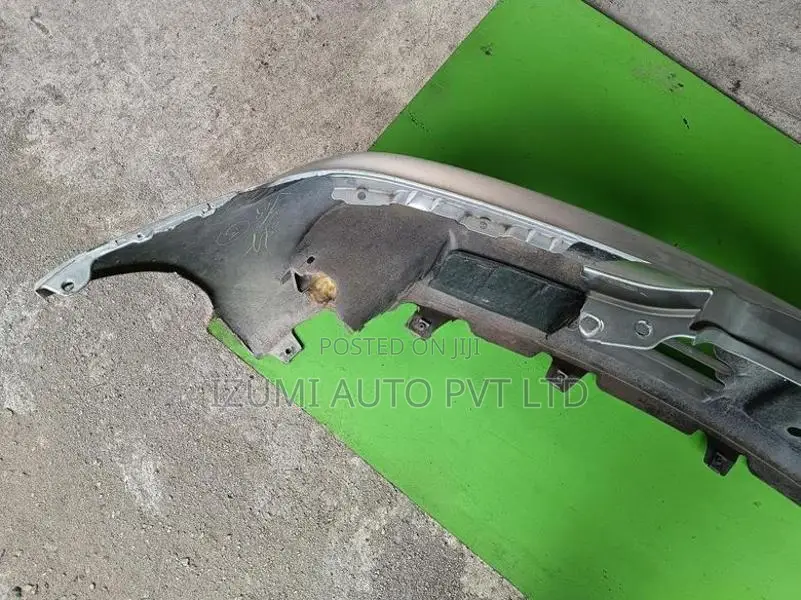 Toyota Crown 182 Front Bumper