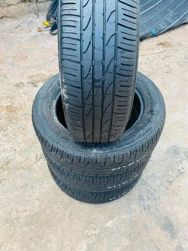 used tyre 215/60/17