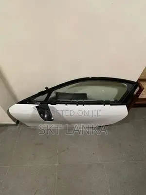Genuine BMW i8 2018 passenger complete door with mirror 530e 740e 520d