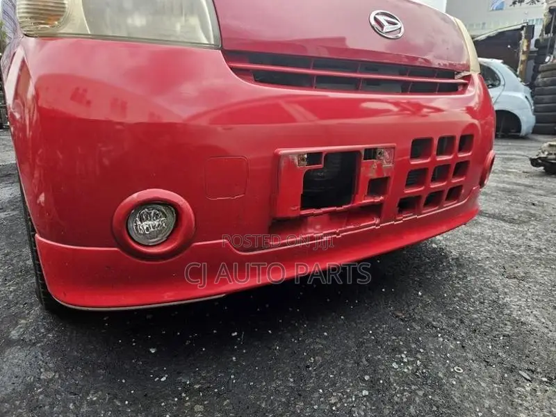 Daihatsu Esse Body Parts