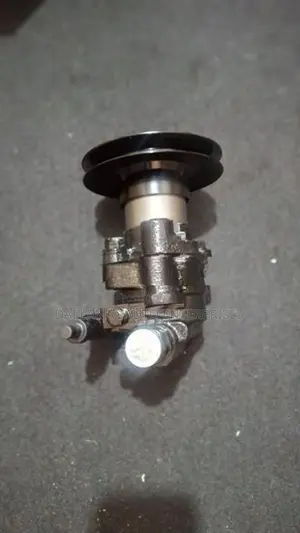 Toyota Hilux 2L LN106 LN166 LH61 Power Steering Pump