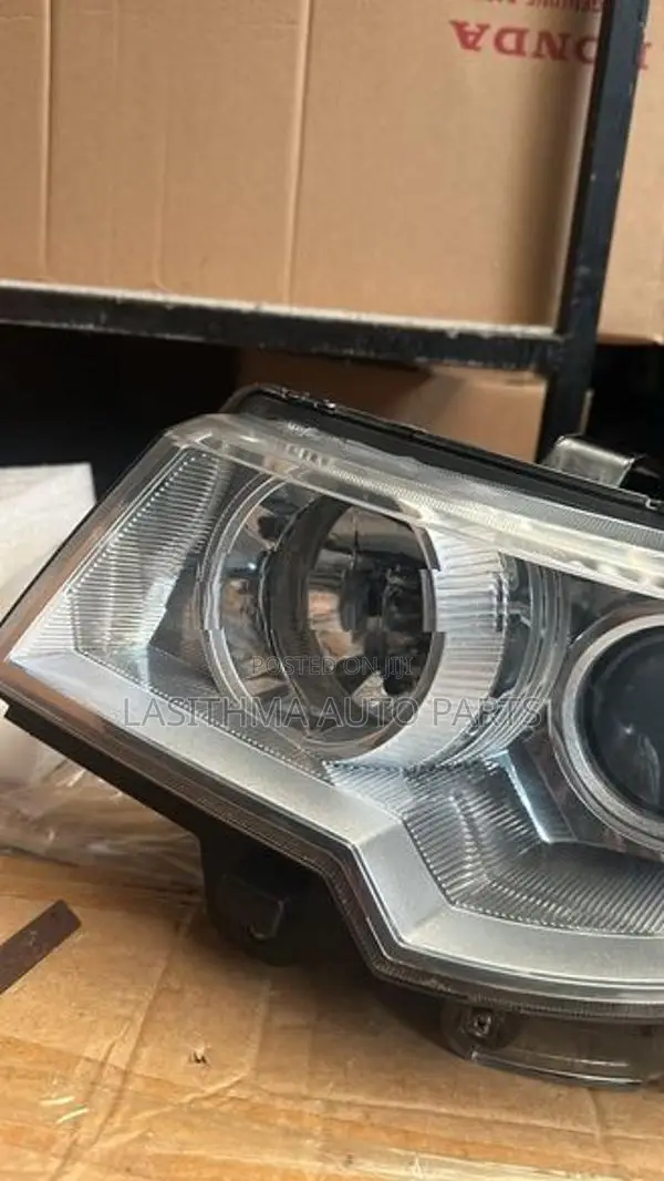 Indian Wagon R Head Lamp