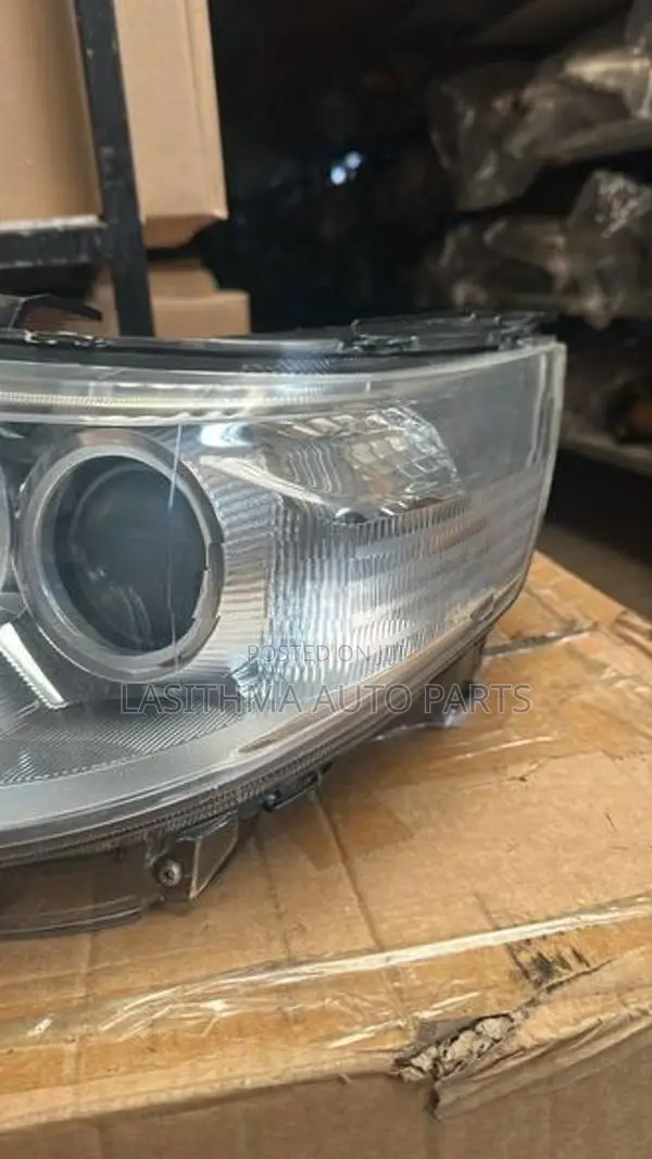 Indian Wagon R Head Lamp