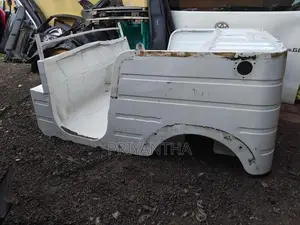 Three Wheel bakki