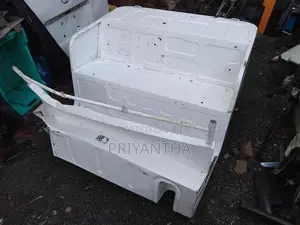 Three Wheel bakki