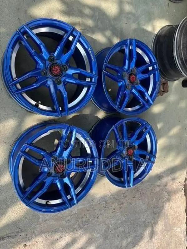 15” Alloy Wheels
