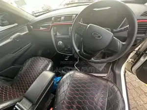 Mahindra KUV 100 NXT 2021
