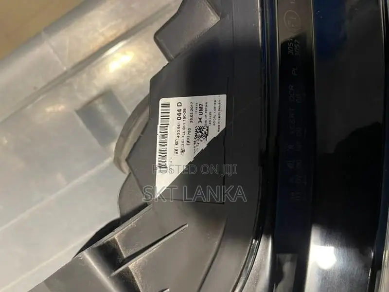 Genuine Audi A6 2014 XENON Driver headlight complete A1 A3 A4 A5 A8