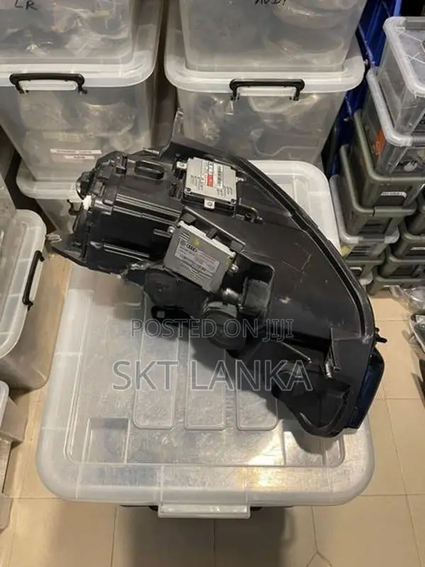 Genuine Audi A6 2014 XENON Driver headlight complete A1 A3 A4 A5 A8