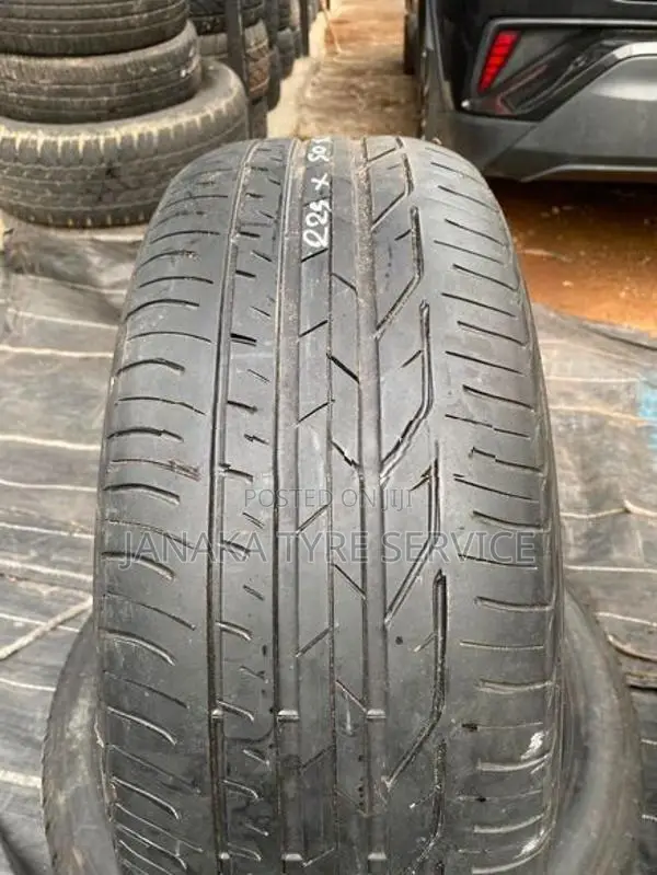 used tyre 225/50/18