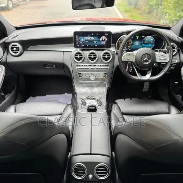 Mercedes Benz C200 2020