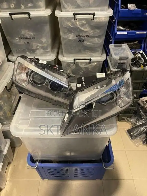 Genuine BMW X3 2014 F25 Xenon headlights complete X1 X2 X5 520d