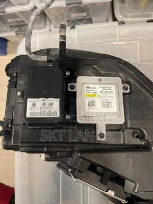 Genuine Audi A6 2014 Adap Xenon Driver Headlight Complete