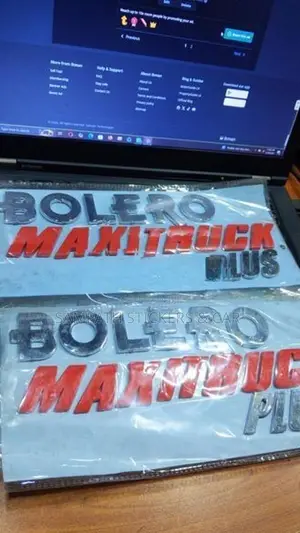 Bolero Maxitruck Plus Sticker