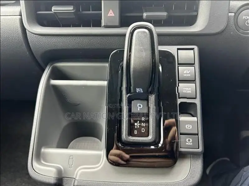 Toyota Sienta Hybrid Z (7-Seater) 2026