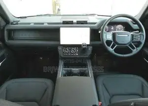 Land Rover Defender 110 direct petrol 2026