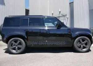 Land Rover Defender 110 direct petrol 2026