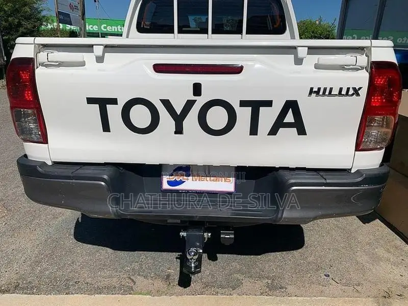 Hilux Trailer Bar