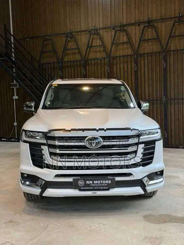 Toyota Land Cruiser Prado 300 2024