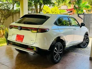 Honda Vezel Z Premium 2026