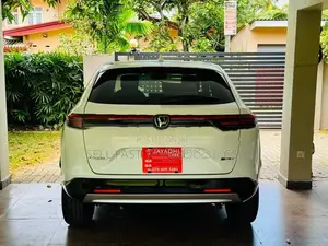 Honda Vezel Z Premium 2026