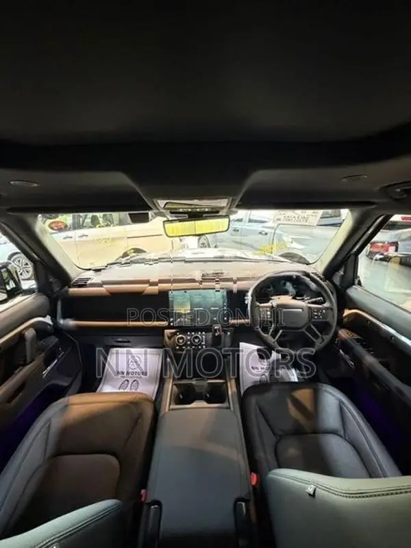 Land Rover Defender 110 Straight Petrol 2026