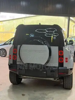 Land Rover Defender 110 Straight Petrol 2026