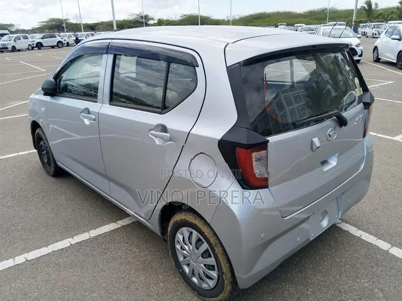 Daihatsu Mira L grade 2024