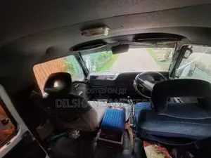 Nissan Caravan 1991
