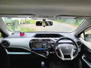 Toyota Aqua S grade 2013
