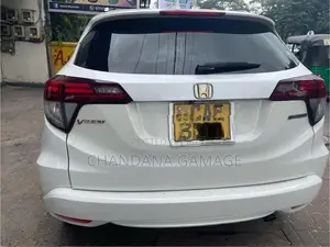 Honda Vezel 2014