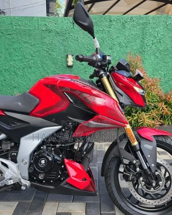 Bajaj Pulsar N160 Premium 2026