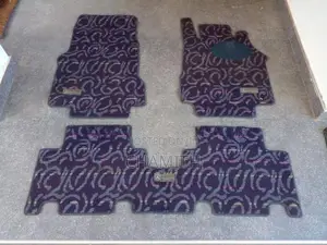 Benz Carpet Set