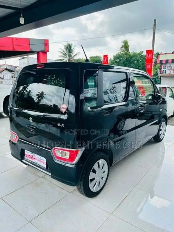 Suzuki Wagon R FX fz 2025