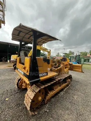 Mitsubishi Dozer