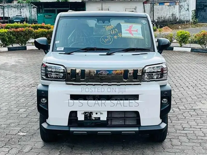 Daihatsu Taft G Dark Chrome Ventur 2025