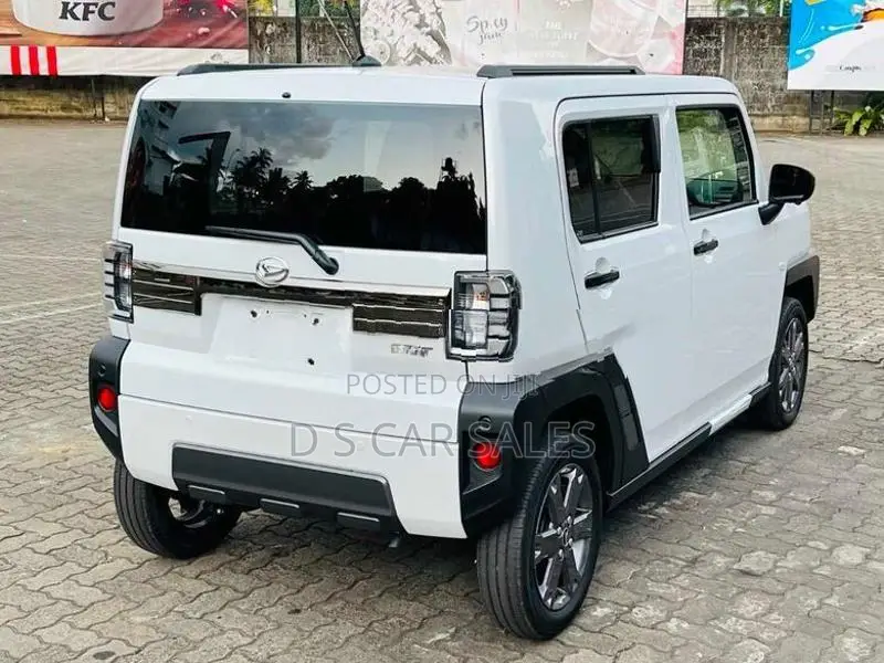 Daihatsu Taft G Dark Chrome Ventur 2025