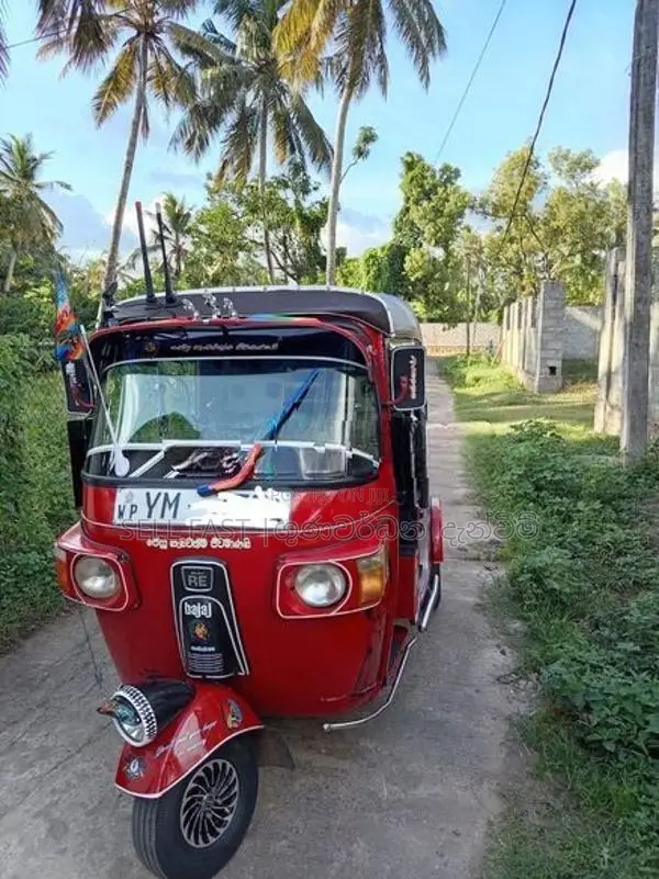 Bajaj RE 4 Stroke 2011