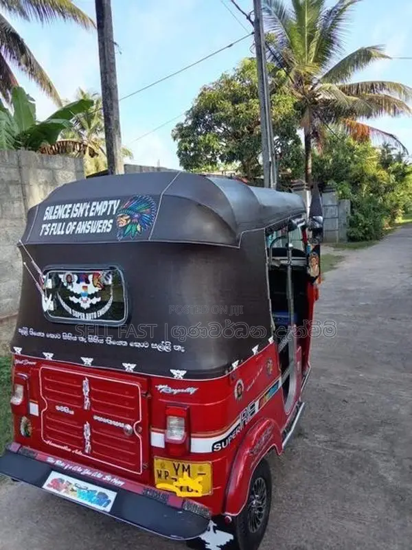 Bajaj RE 4 Stroke 2011