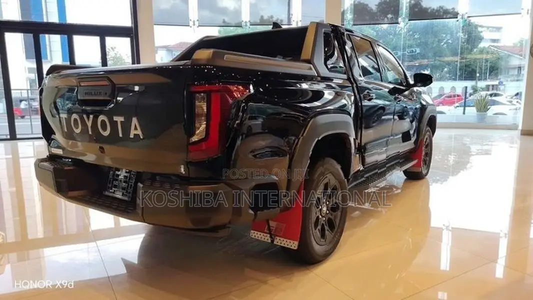 Toyota Hilux Travo Overland Plus 2026