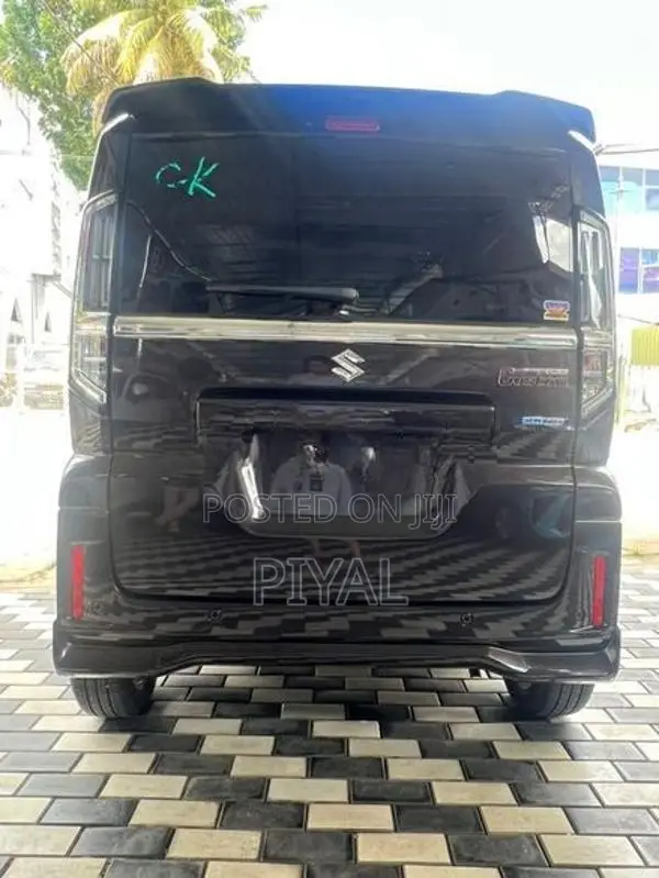 Suzuki Spacia CUSTOM XS 2024
