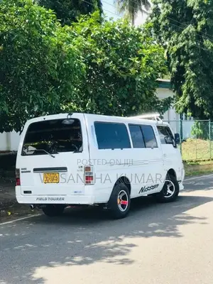 Nissan Caravan 1981