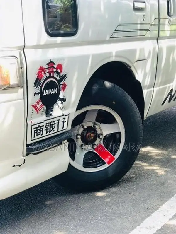 Nissan Caravan 1981