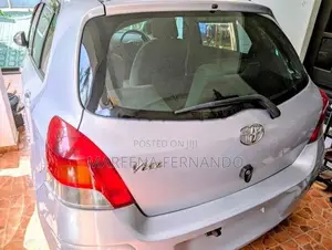 Toyota Vitz 2007