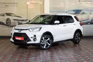 Toyota Raize Z Hybrid 2025