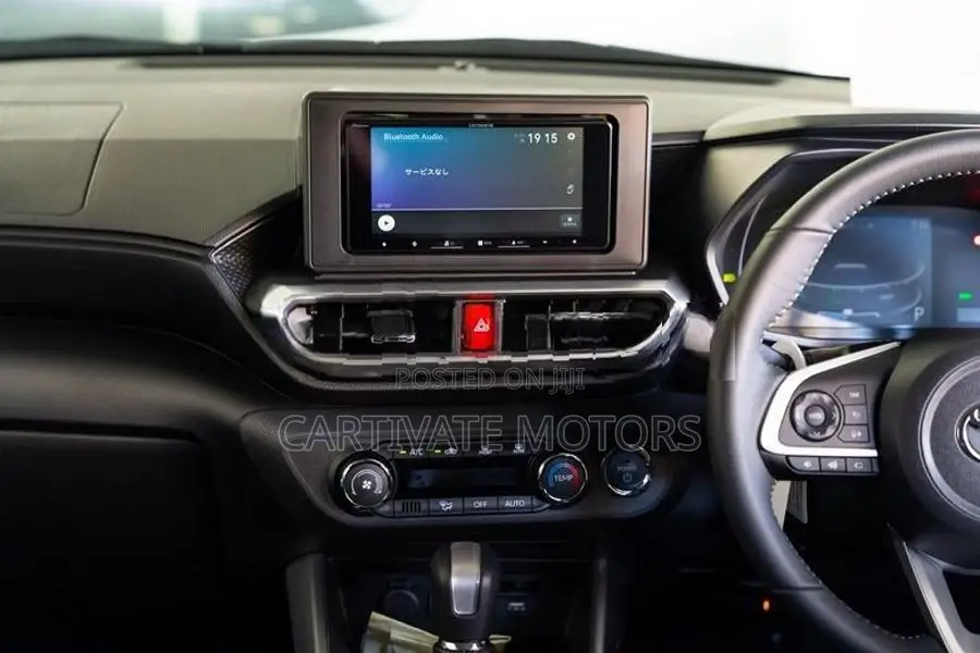 Toyota Raize Z Hybrid 2025