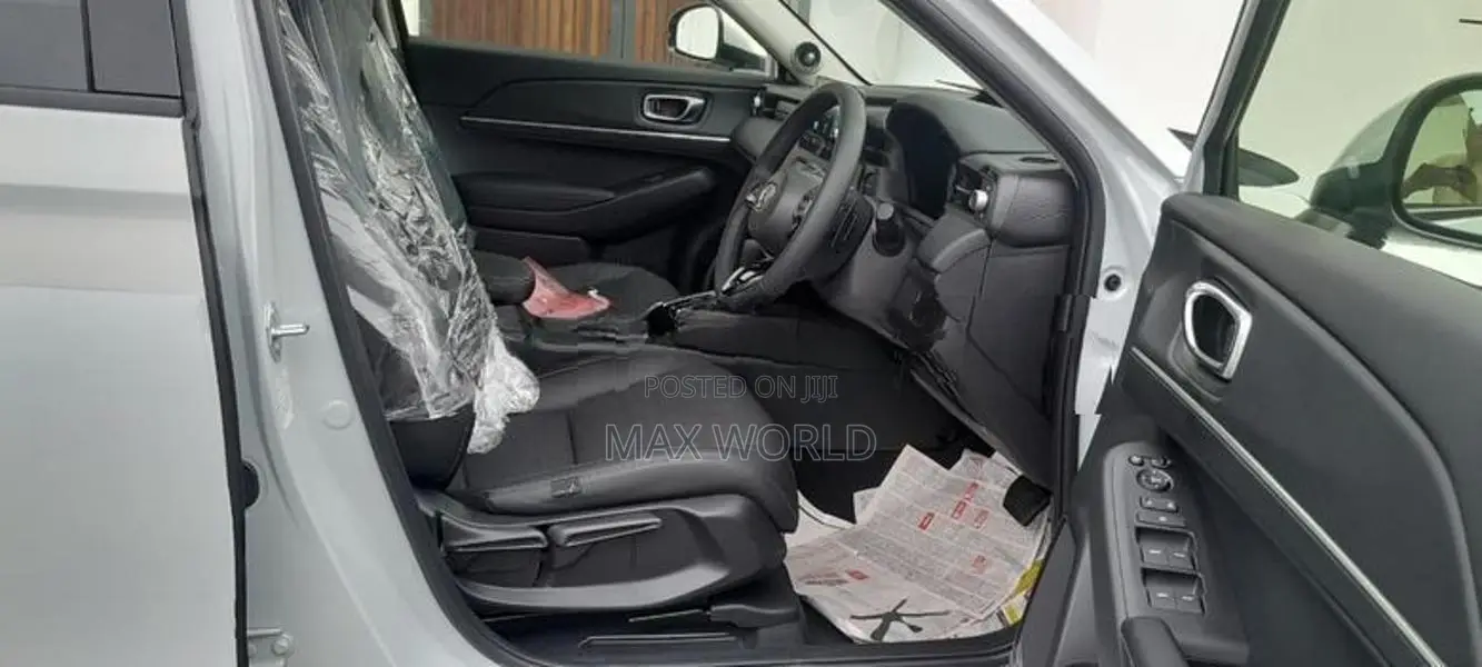 Honda Vezel Z Play D/Sunroof B-N 2026