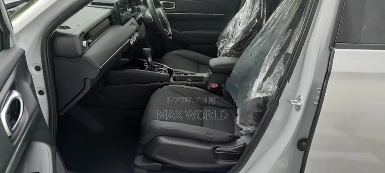Honda Vezel Z Play D/Sunroof B-N 2026
