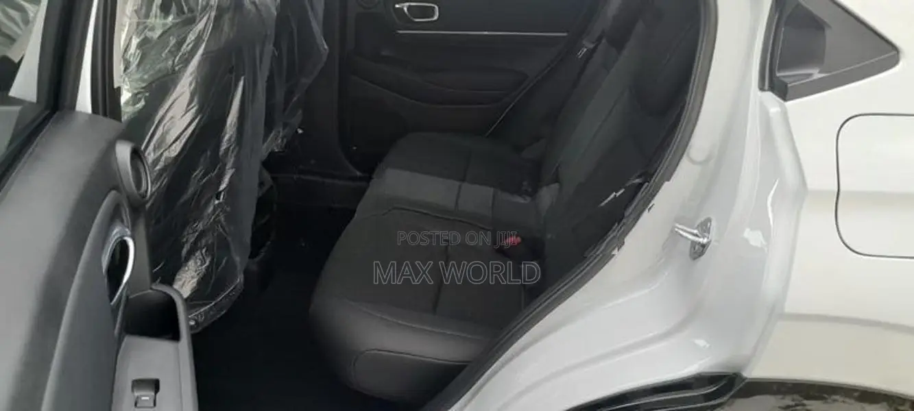 Honda Vezel Z Play D/Sunroof B-N 2026